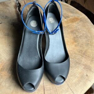 Melissa wedge shoes size 10